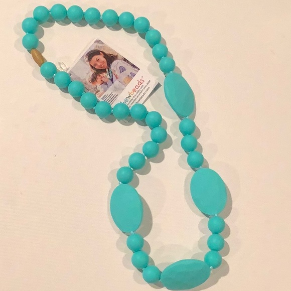 Perry Teether Necklace
CHEWBEADS NWT - Picture 3 of 3